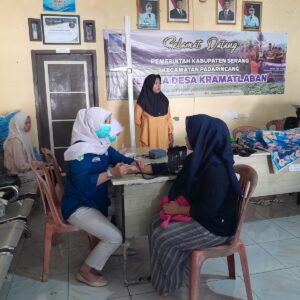 Cek Kesehatan Gratis di Desa Kramatlaban